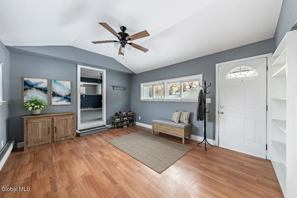 51 Coleman Avenue, photo 4