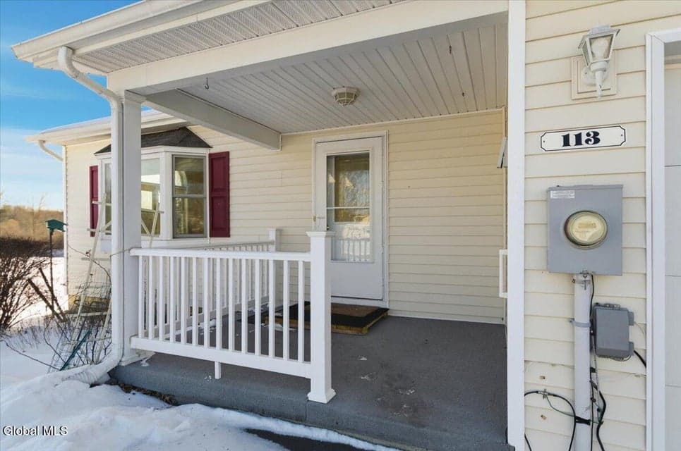 113 Skyview Drive, photo 3