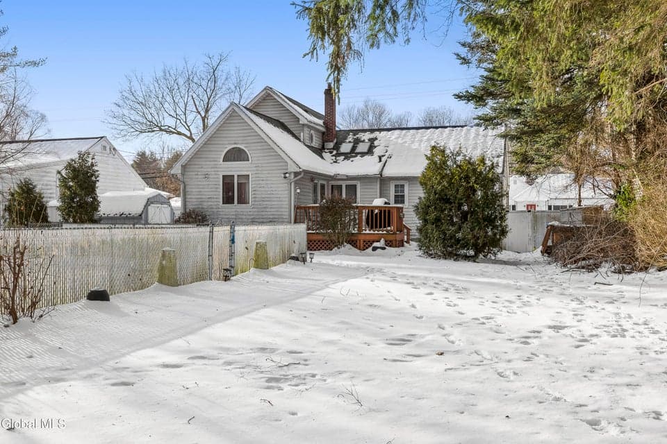 3041 E Lydius Street, photo 3