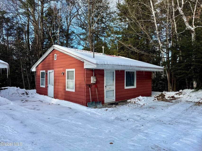 51.68 acres · Triplex, photo 3