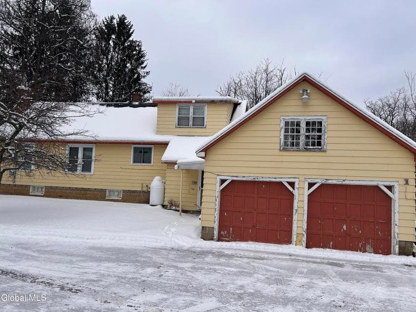 730 Sacandaga Road, photo 3
