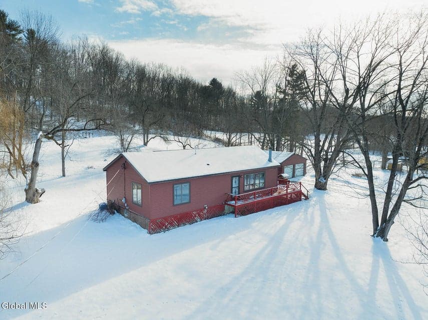 83 Blodgett Road, photo 2