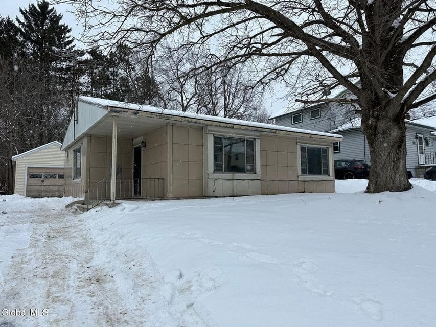 20 Henrietta Boulevard, photo 1