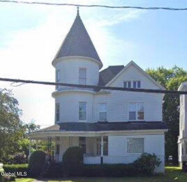 1 S Pine Avenue