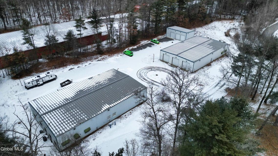 10 Commerce Park Drive, photo 1