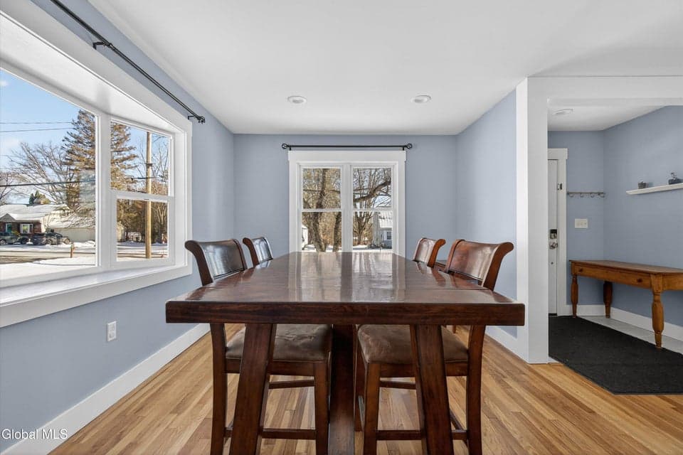 32 Buell Avenue, photo 5