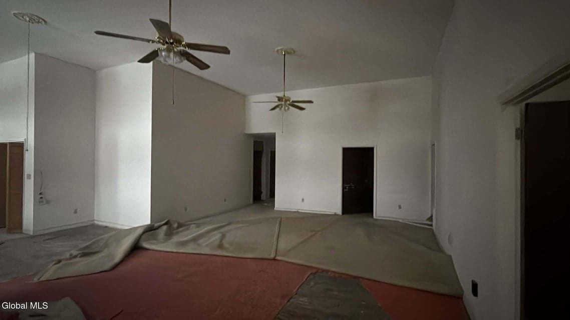 39 N Main Street, photo 5