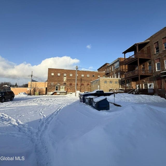 35-37 N Main Street, photo 3