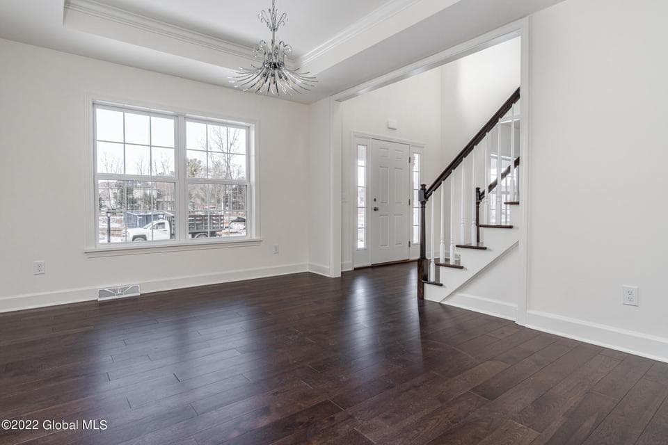 10 Olympia Court, photo 4