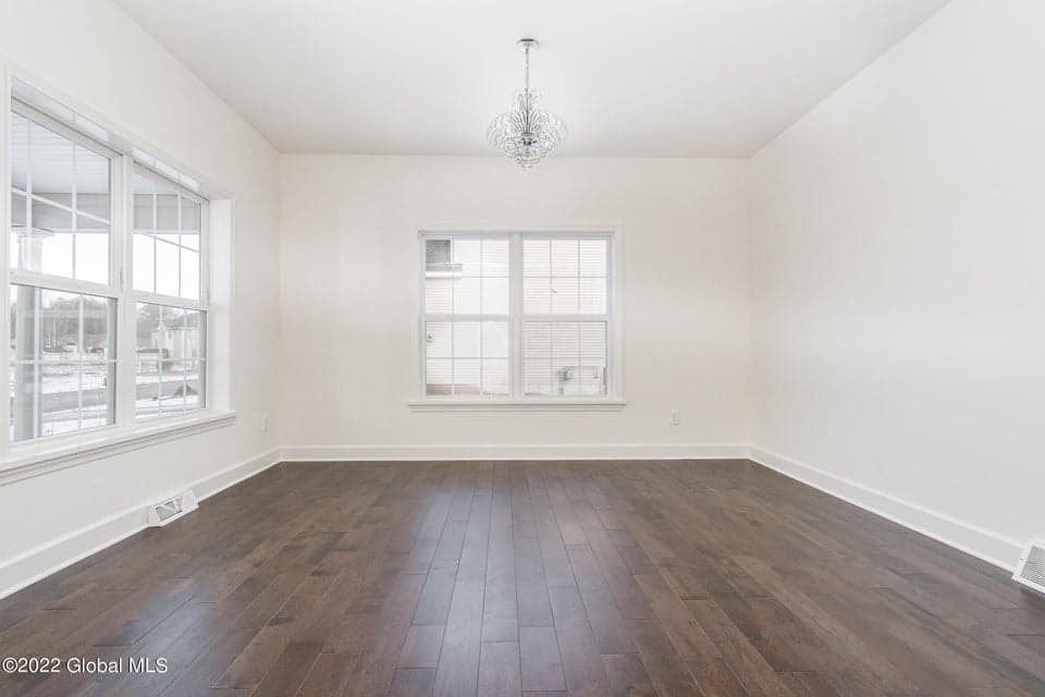 10 Olympia Court, photo 5