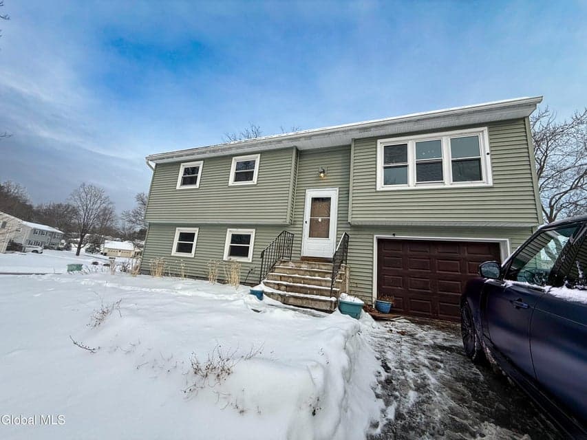 224 Newport Court