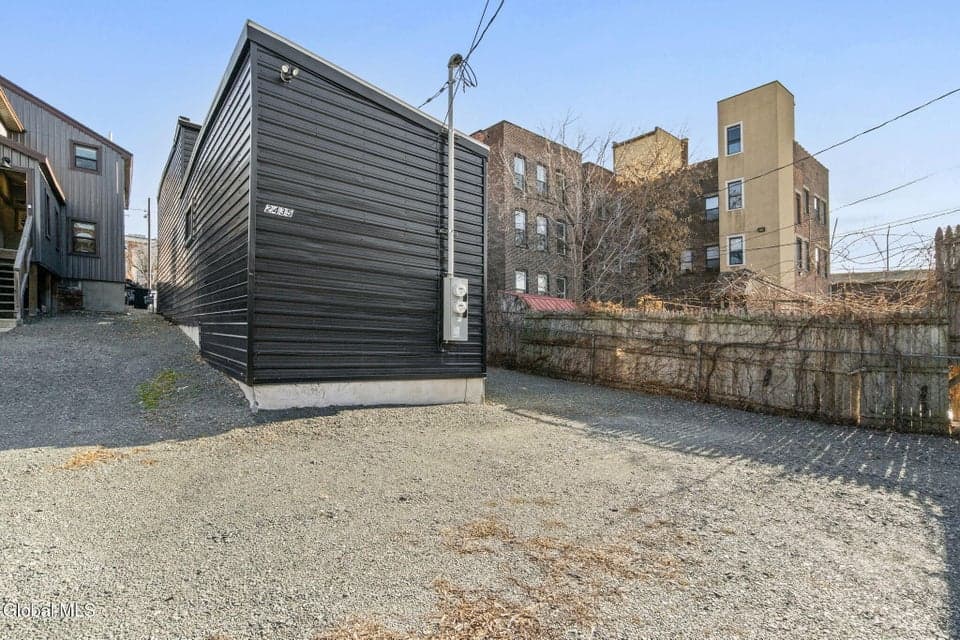 2435 5th Avenue, photo 5