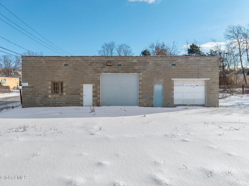 440 Peek Street, Schenectady, NY 12308
