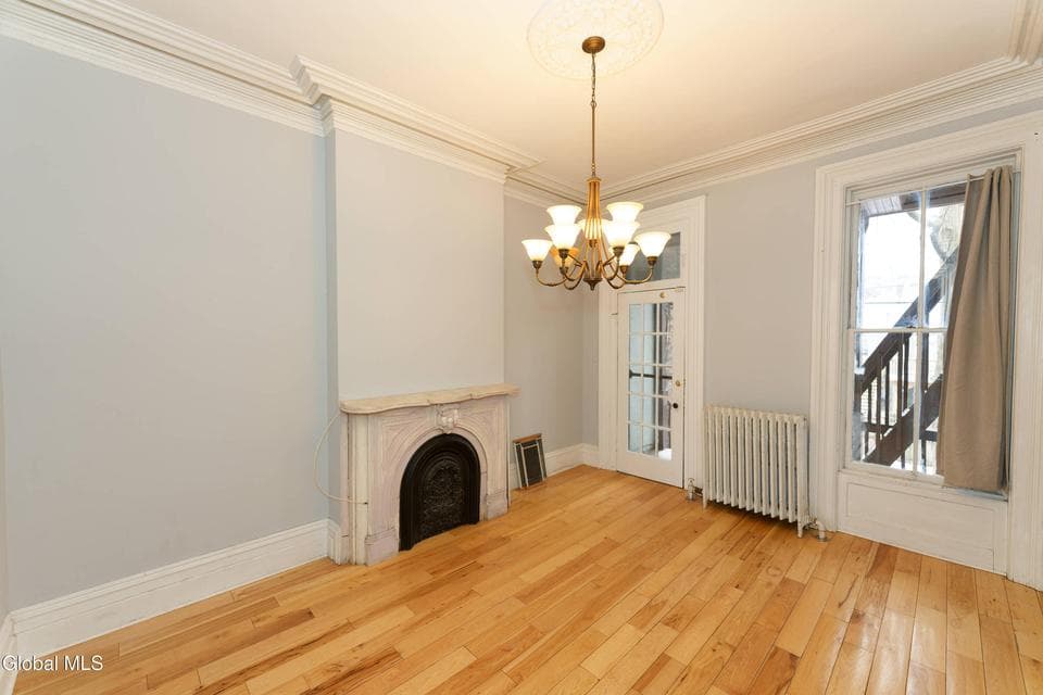 492 Madison Avenue, photo 5