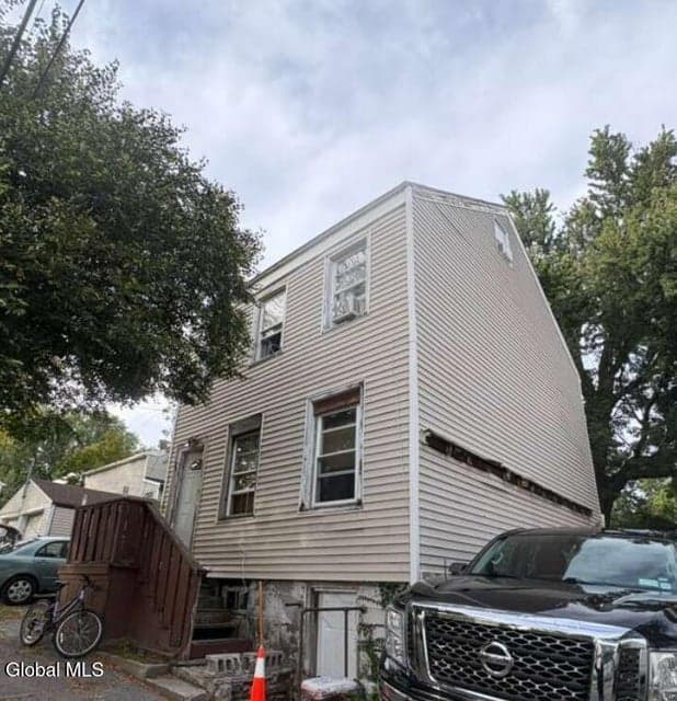 29 Emmett Street, photo 2