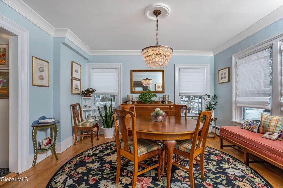 1497 Regent Street, photo 4