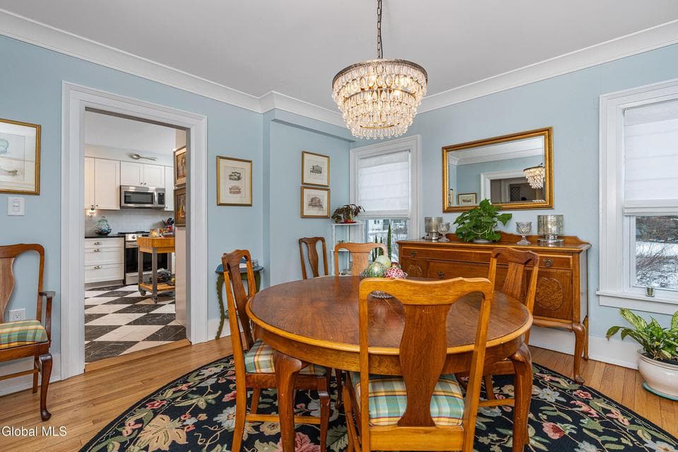 1497 Regent Street, photo 5