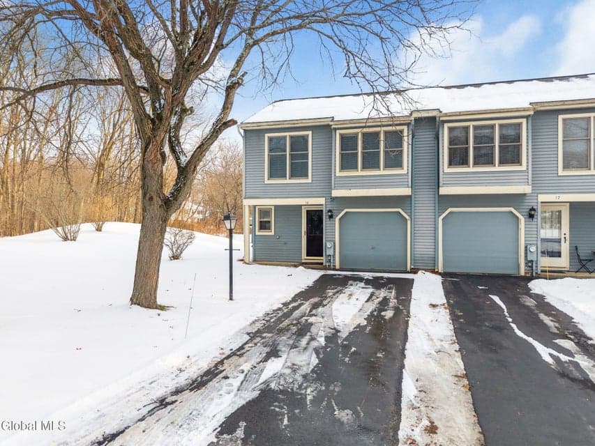 16 Flintlock Lane, photo 1