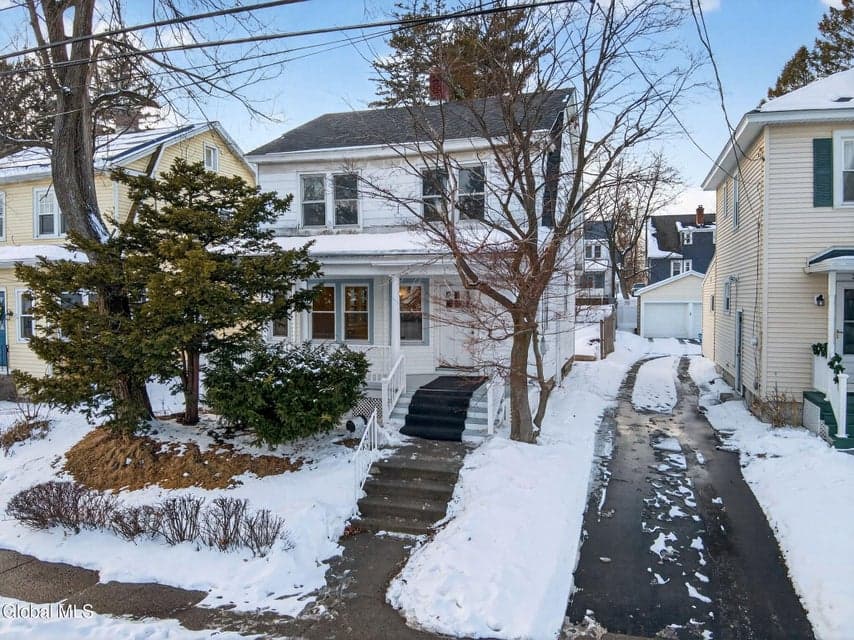 32 Eileen Street, photo 3