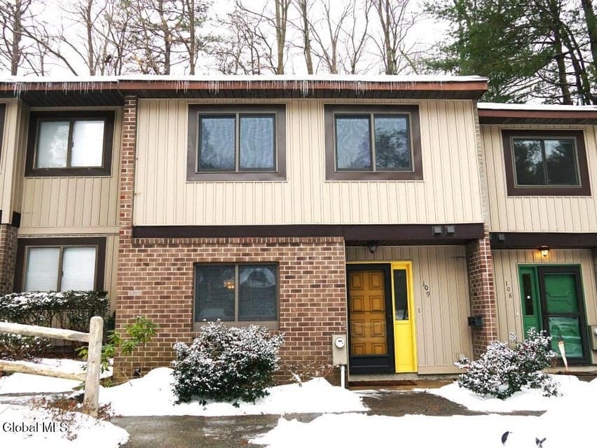 109 Knollwood Terrace, photo 1