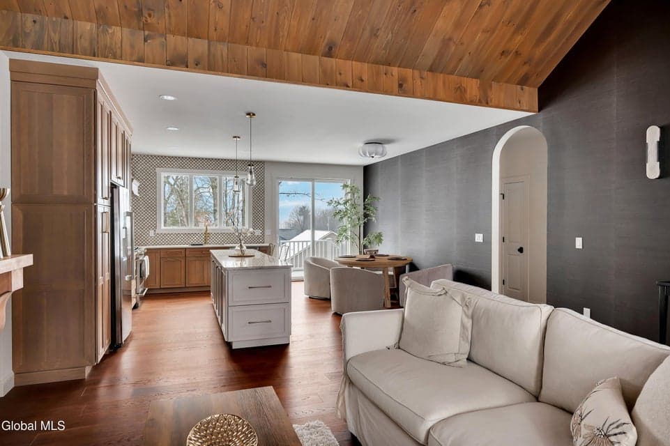 27 Woodland Hill Road, photo 5