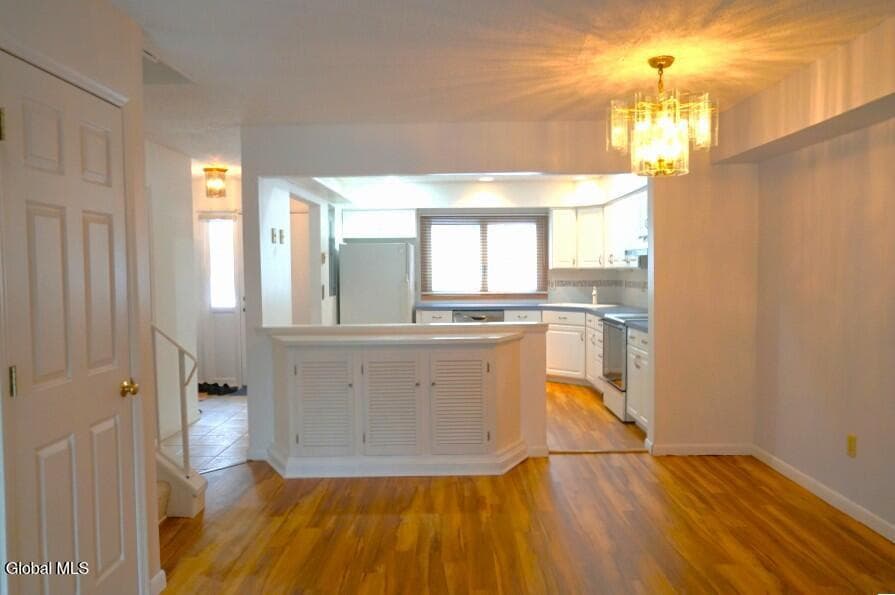 109 Knollwood Terrace, photo 4