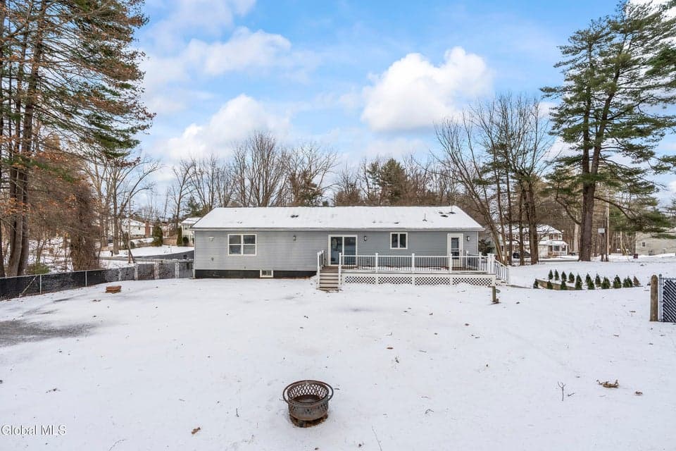 116 Woodin Road, photo 2
