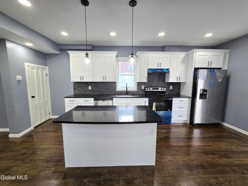 6 Elbert Street, photo 5