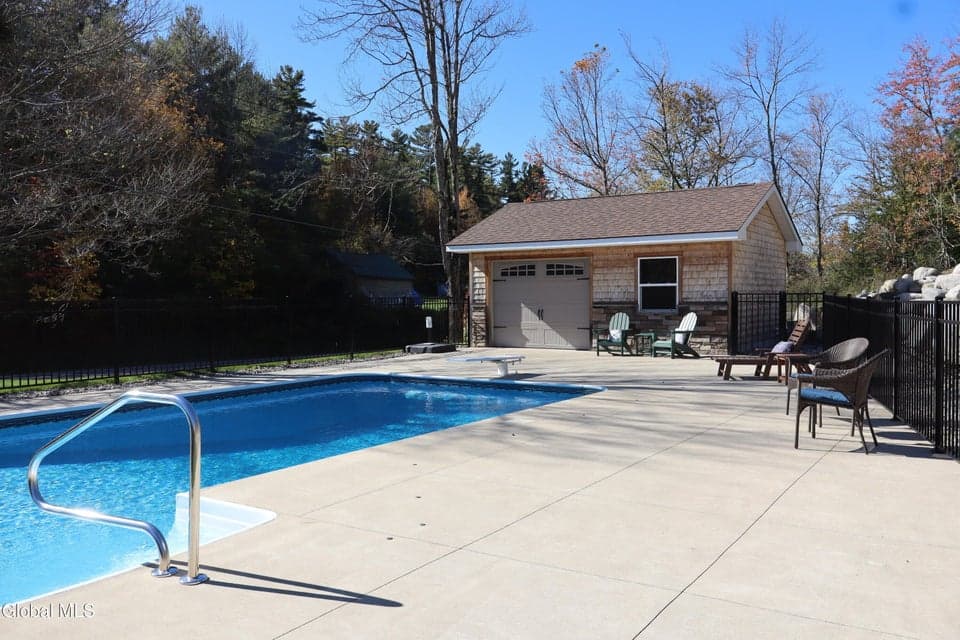 107 Fancher Road, photo 4