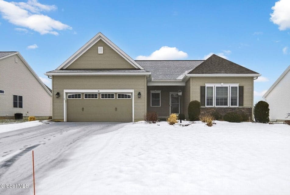 16 Hearthstone Drive, photo 2