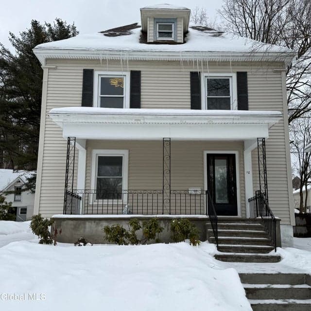 10 6th Street, photo 1