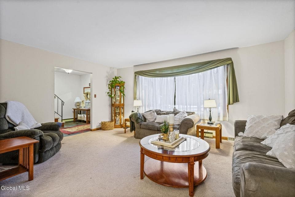 3 Bradstreet Court, photo 4