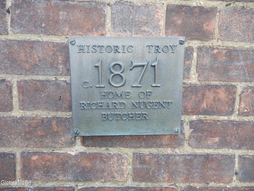 198 9th Street, photo 5