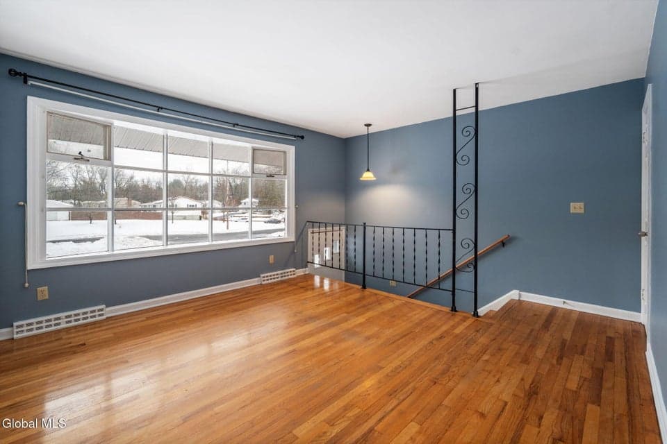 36-38 Brenda Court, photo 5