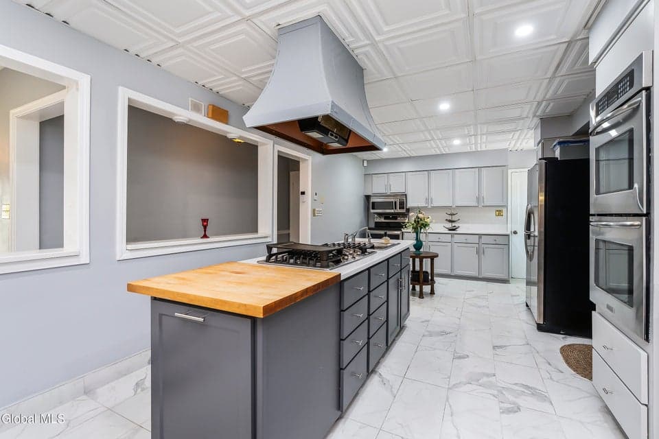 28 Tudor Road, photo 4