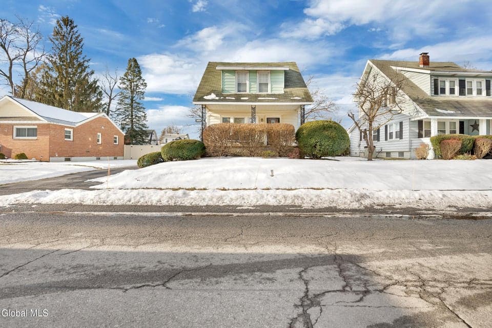 47 Marriott Avenue, photo 2
