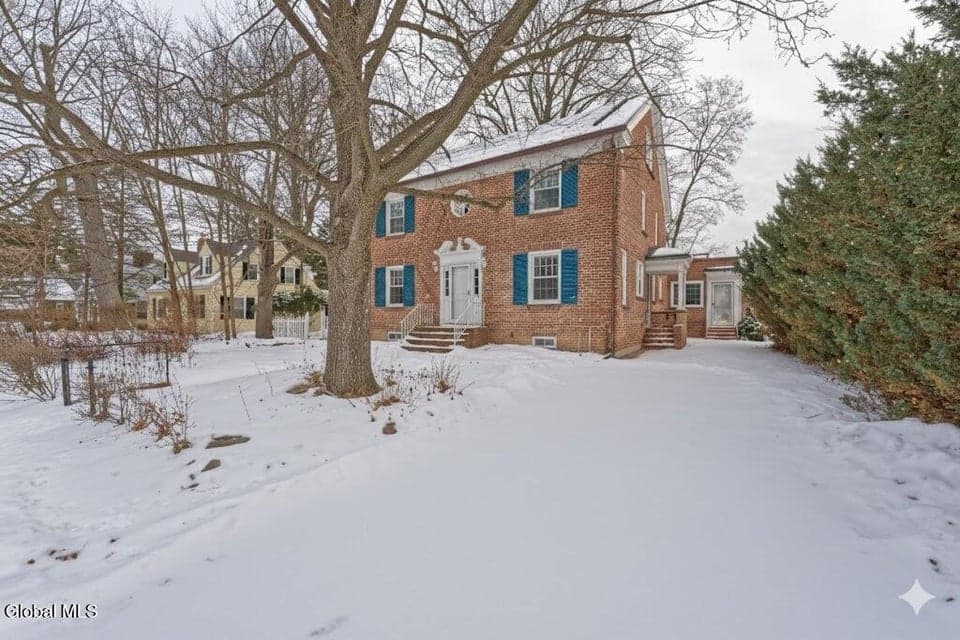 3 Groesbeck Place, photo 2