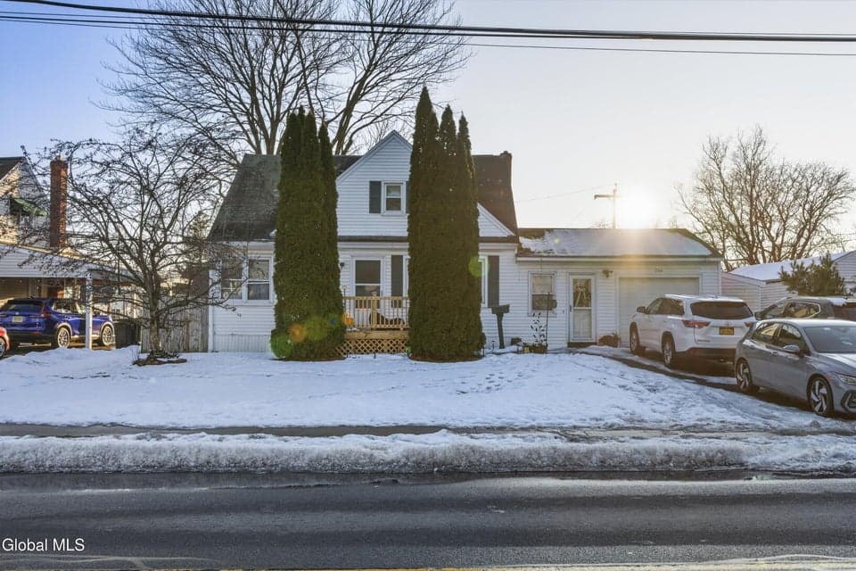 2564 Consaul Road, photo 1
