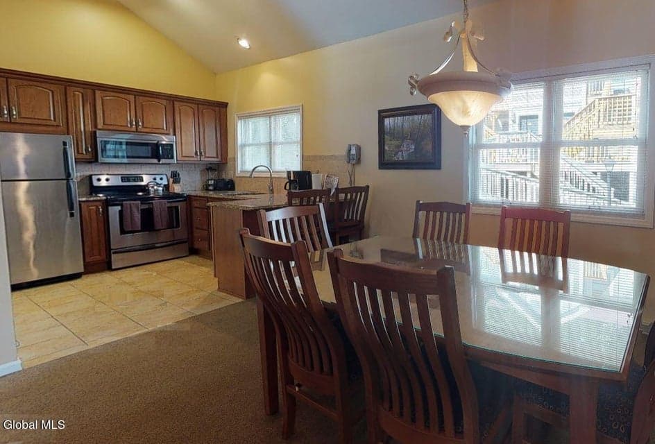 3014 Lake Shore Drive, photo 5