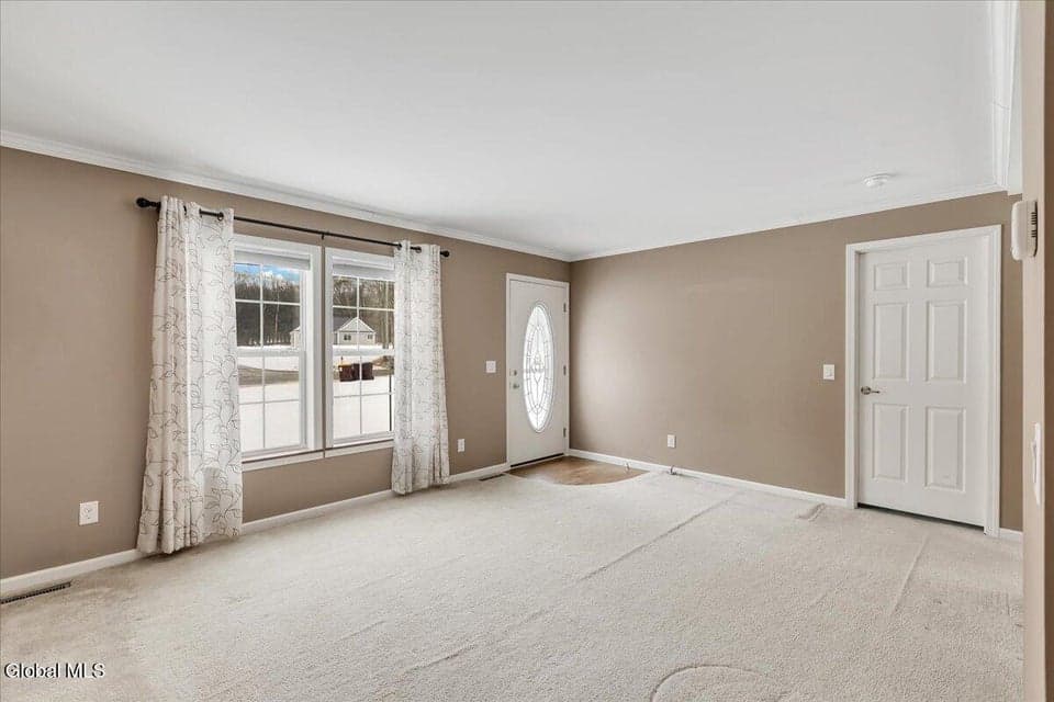 40 2nd Dyke Road, photo 4