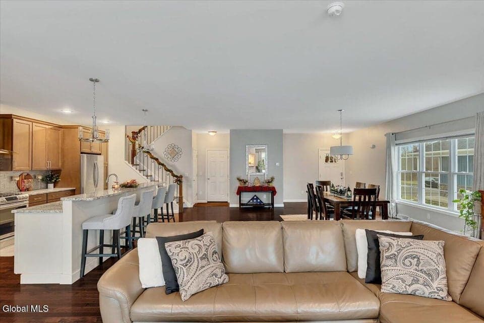 40 Stacey Way, photo 4
