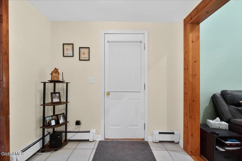809 Sacandaga Road, photo 5