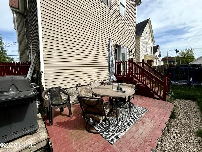 243 N Perry Street, photo 4
