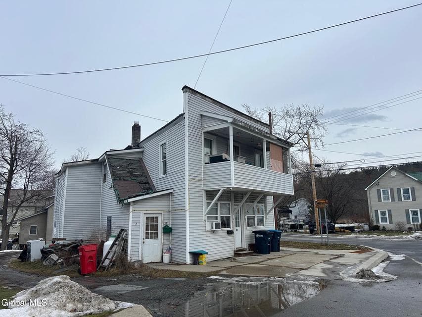 321 Alexandria Avenue, photo 1