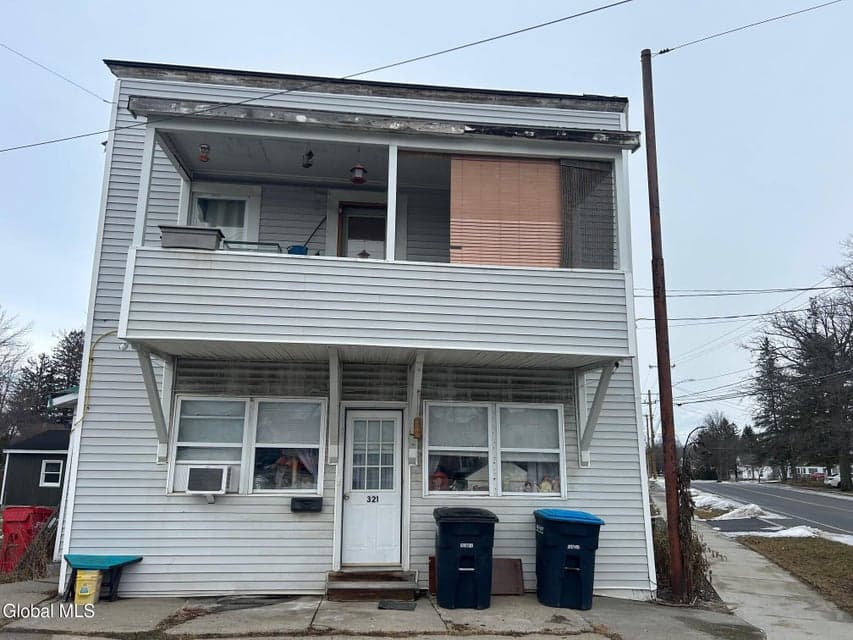 321 Alexandria Avenue, photo 3