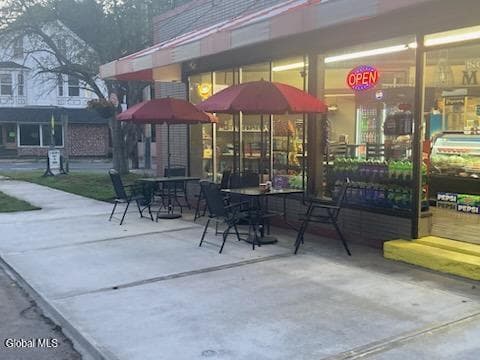 80-82 W 8th Avenue, photo 1