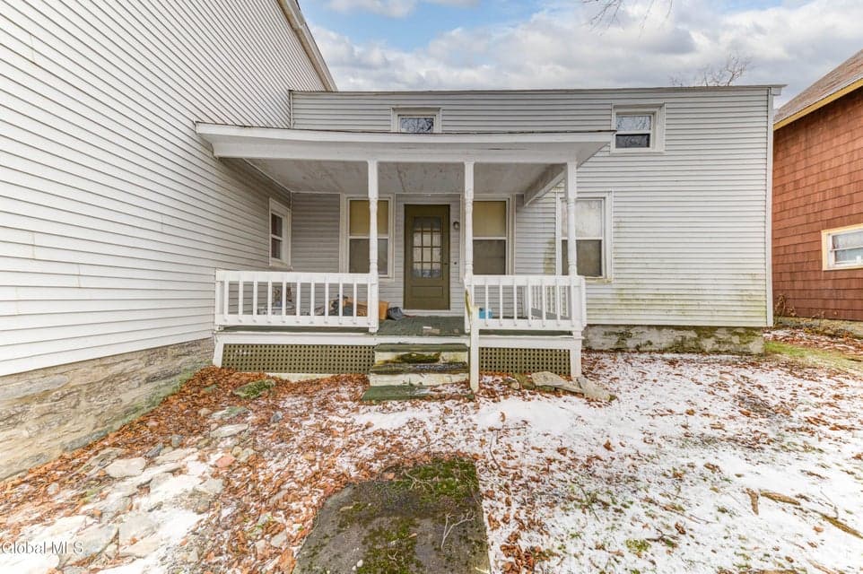 47-49 Moyer Street, photo 3