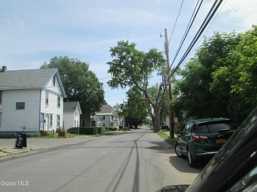 80-82 W 8th Avenue, photo 5