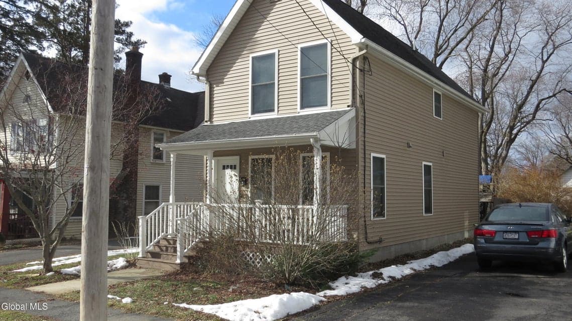 10 S Reynolds Street, photo 2