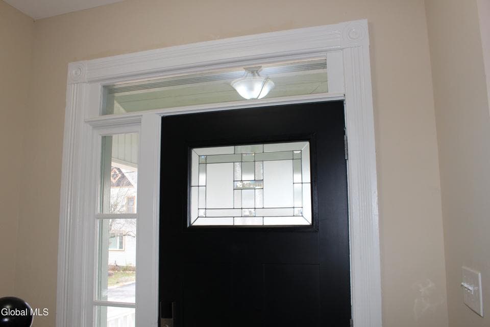 19 Saratoga Avenue, photo 3
